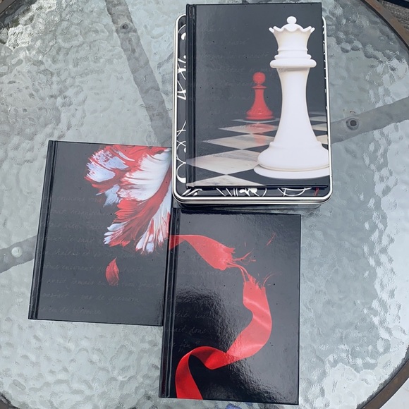 Free with any purchase ! Twilight notebook box set - Picture 5 of 5